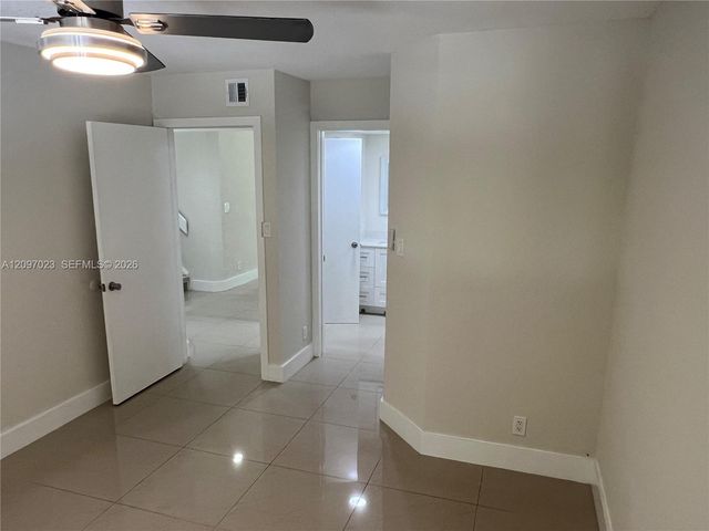 9215 SW 141st Place 9215, Miami, FL 33186