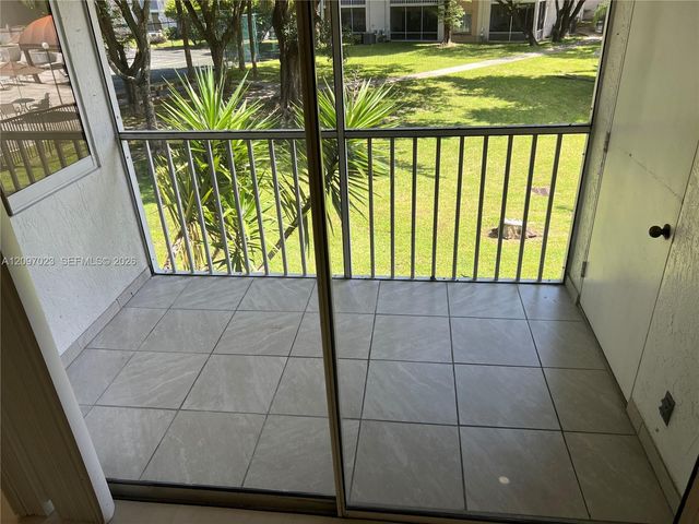 9215 SW 141st Place 9215, Miami, FL 33186