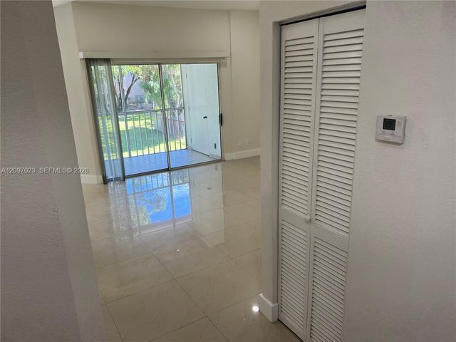9215 SW 141st Place 9215, Miami, FL 33186