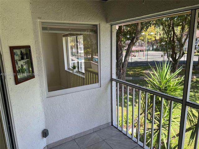 9215 SW 141st Place 9215, Miami, FL 33186
