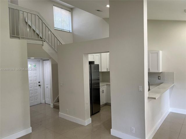 9215 SW 141st Place 9215, Miami, FL 33186