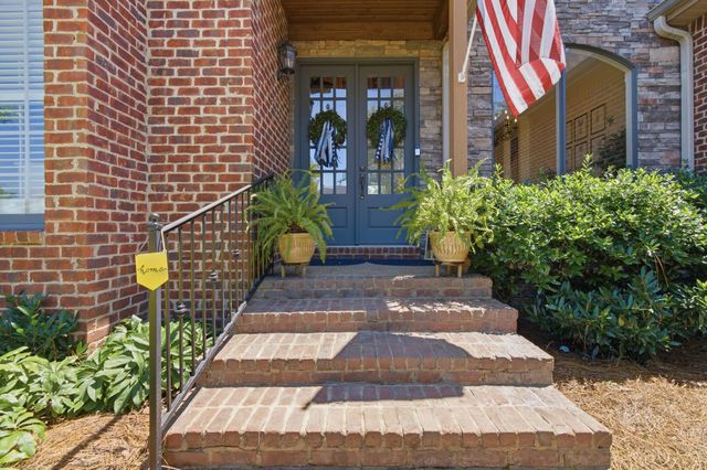 518 Ridgecrest Ln, Lebanon, TN 37087