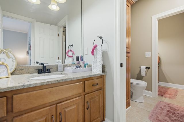 518 Ridgecrest Ln, Lebanon, TN 37087