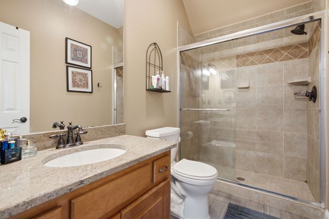 518 Ridgecrest Ln, Lebanon, TN 37087