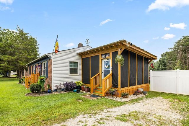 135 Brown Street, Appomattox, VA 24522