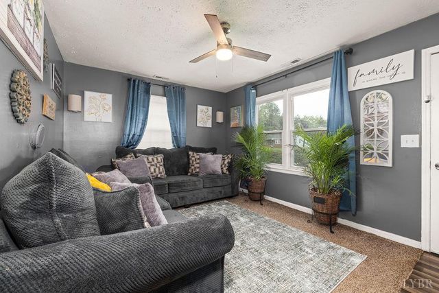 135 Brown Street, Appomattox, VA 24522