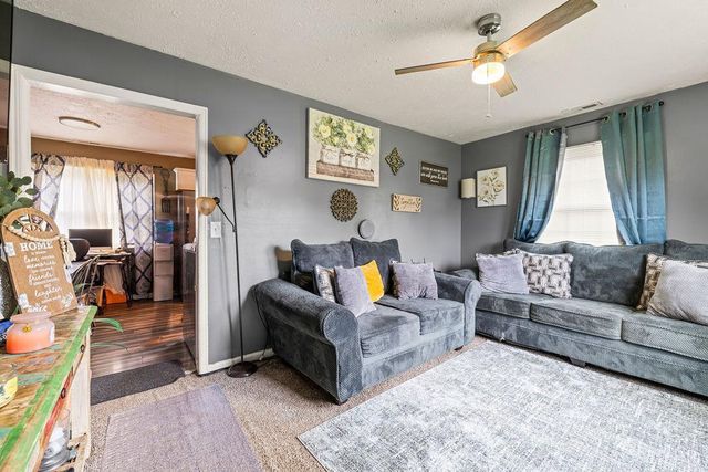 135 Brown Street, Appomattox, VA 24522