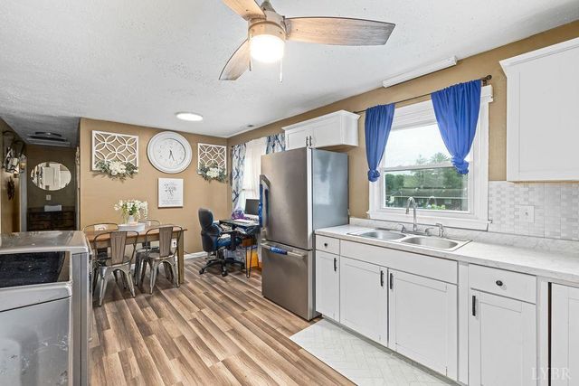 135 Brown Street, Appomattox, VA 24522