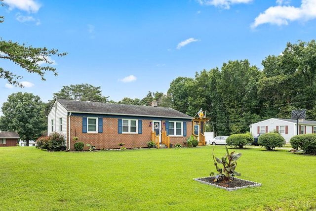 135 Brown Street, Appomattox, VA 24522