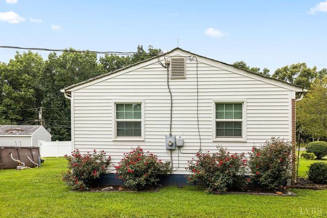135 Brown Street, Appomattox, VA 24522
