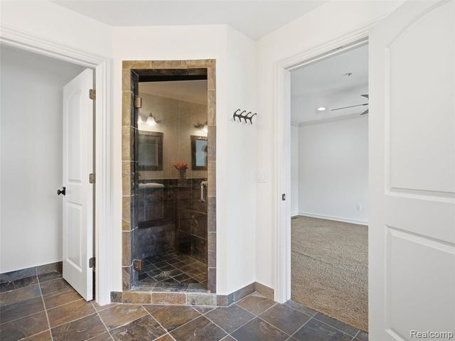 3875 Andover Avenue, Auburn Hills, MI 48326