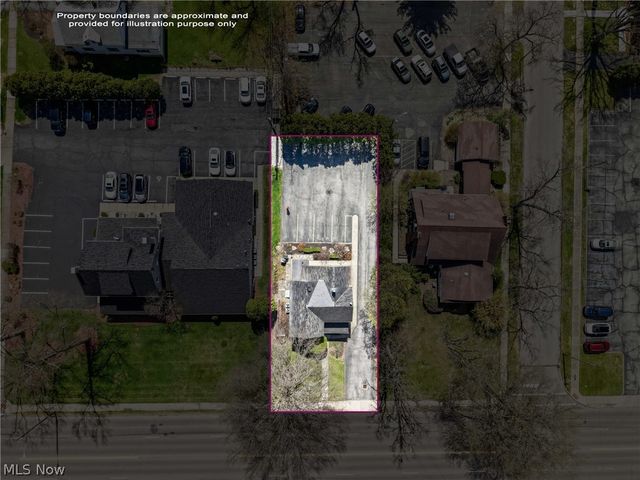1820 E Market Street, Warren, OH 44483
