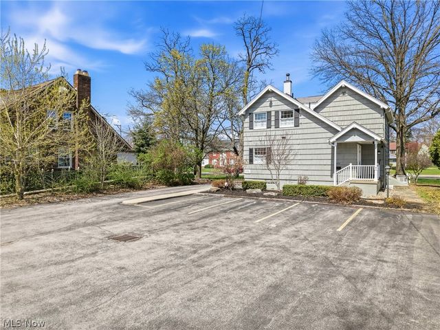 1820 E Market Street, Warren, OH 44483