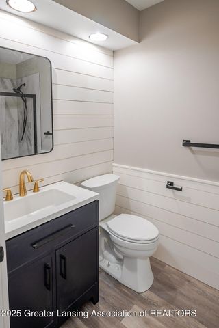 3425 Cooley Drive, Lansing, MI 48911