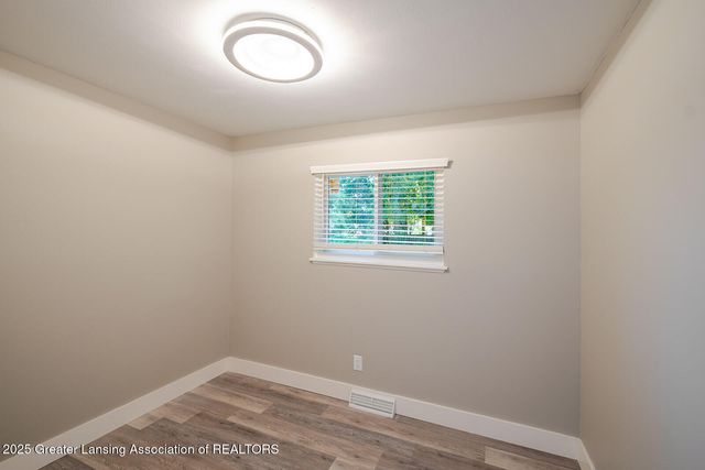 3425 Cooley Drive, Lansing, MI 48911