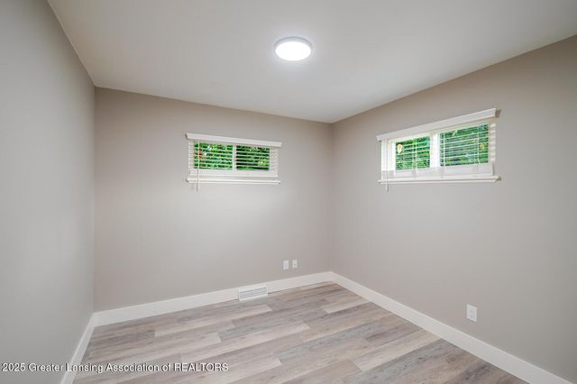 3425 Cooley Drive, Lansing, MI 48911