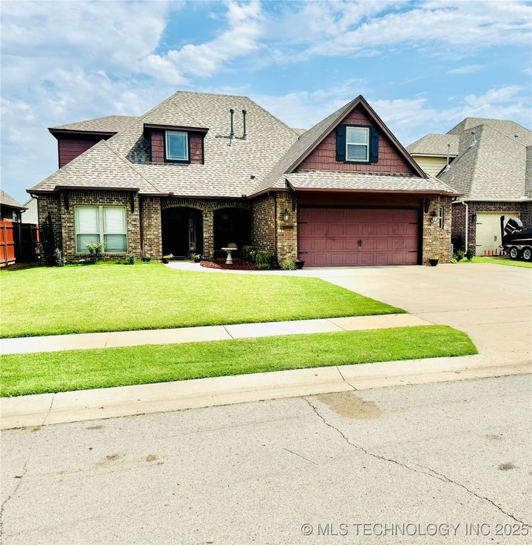 20555 E 32nd Street S, Broken Arrow, OK 74014