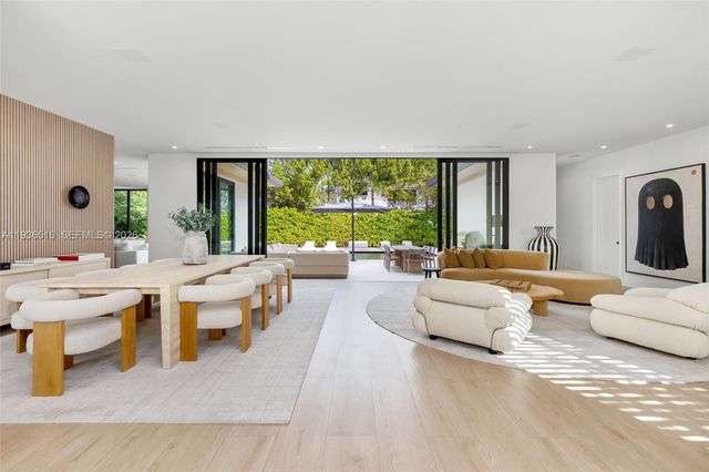 6003 SW 80th St, South Miami, FL 33143