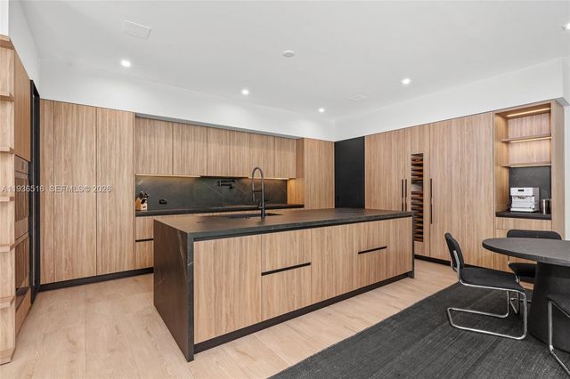 6003 SW 80th St, South Miami, FL 33143