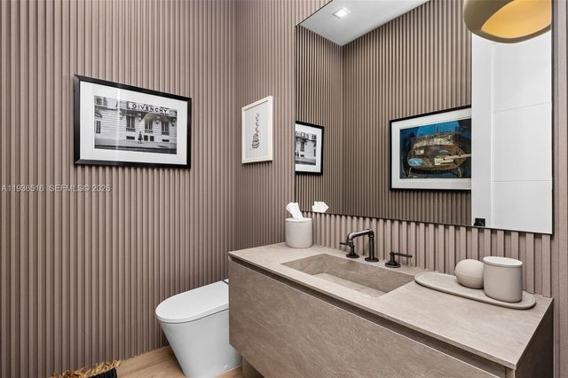 6003 SW 80th St, South Miami, FL 33143