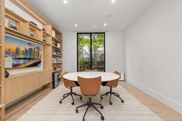 6003 SW 80th St, South Miami, FL 33143