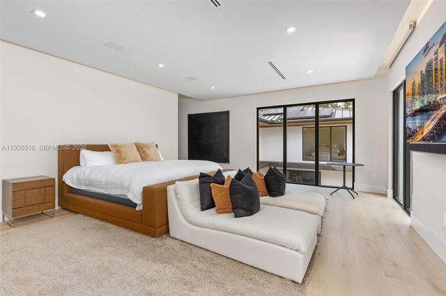 6003 SW 80th St, South Miami, FL 33143