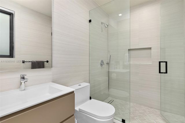 6003 SW 80th St, South Miami, FL 33143