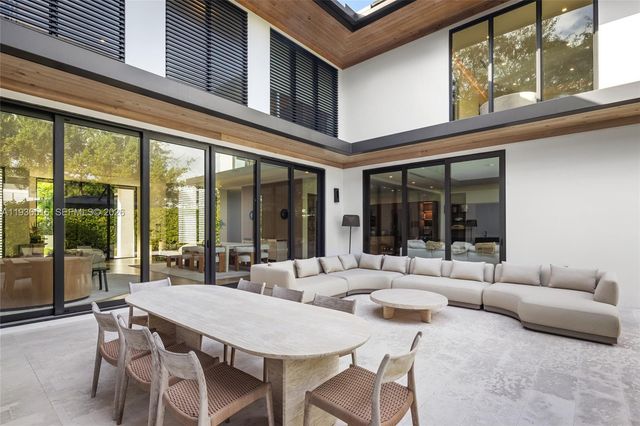 6003 SW 80th St, South Miami, FL 33143