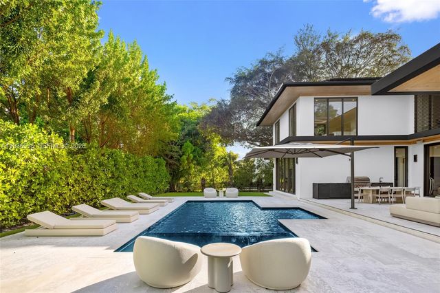 6003 SW 80th St, South Miami, FL 33143