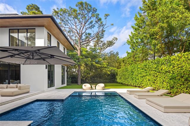 6003 SW 80th St, South Miami, FL 33143