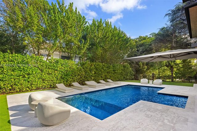 6003 SW 80th St, South Miami, FL 33143