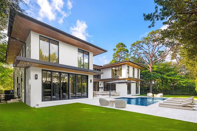 6003 SW 80th St, South Miami, FL 33143