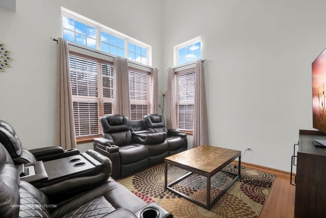 369 Vaughn Circle 0, Aurora, IL 60502