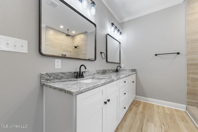 5360 Hoda Road, Kiln, MS 39556