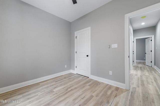 5360 Hoda Road, Kiln, MS 39556