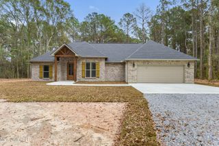 5360 Hoda Road, Kiln, MS 39556