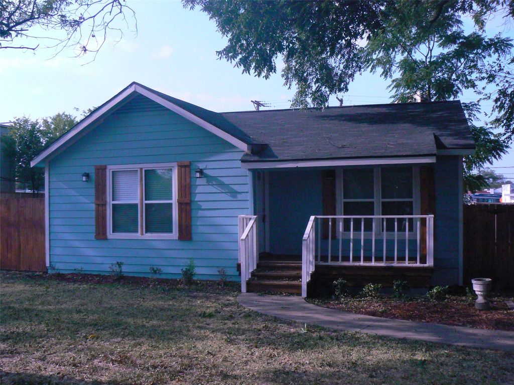 5728 Curzon Avenue, Fort Worth, TX 76107