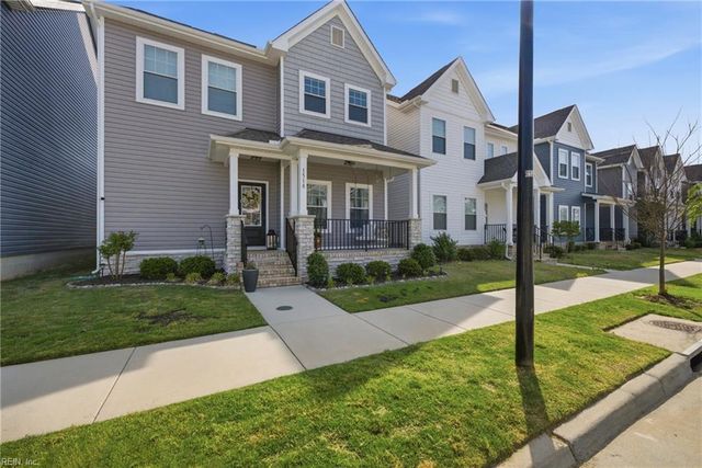 1518 Waltham LN, Newport News, VA 23602