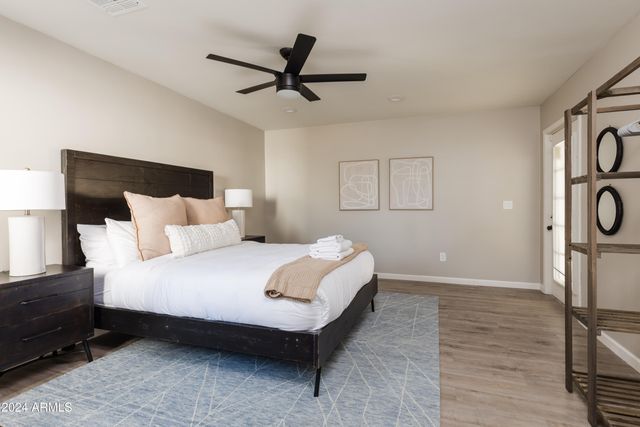 15434 N 55th Street, Scottsdale, AZ 85254