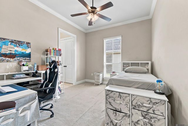 7097 Fleur De Lis, Zachary, LA 70791