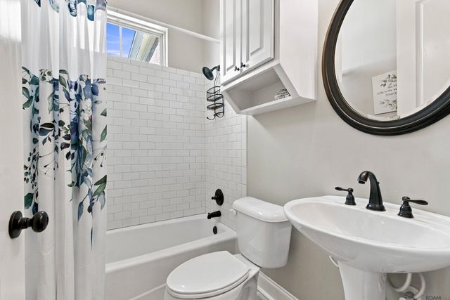 7097 Fleur De Lis, Zachary, LA 70791