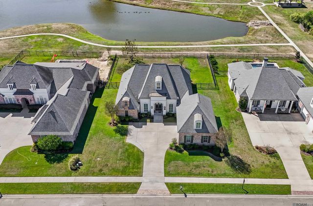 7097 Fleur De Lis, Zachary, LA 70791