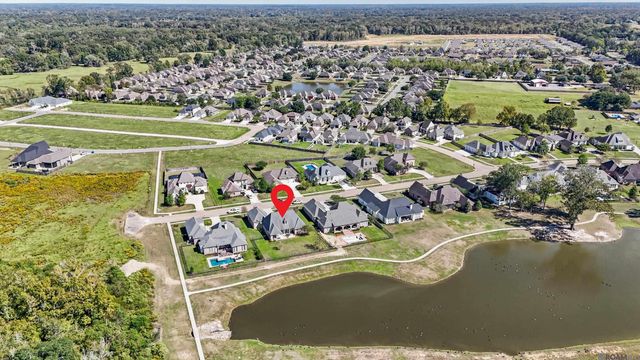 7097 Fleur De Lis, Zachary, LA 70791