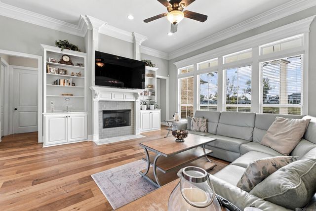 7097 Fleur De Lis, Zachary, LA 70791