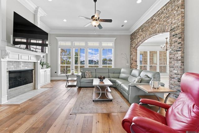 7097 Fleur De Lis, Zachary, LA 70791