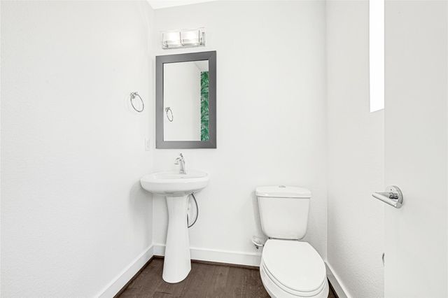 449 W 25th Street C, Houston, TX 77008