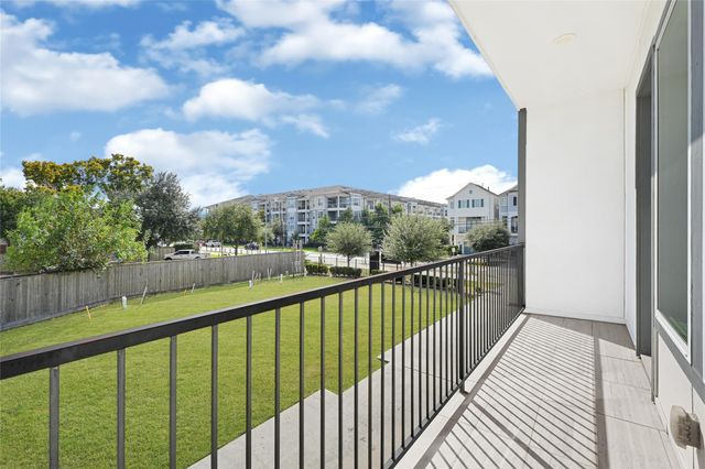 449 W 25th Street C, Houston, TX 77008