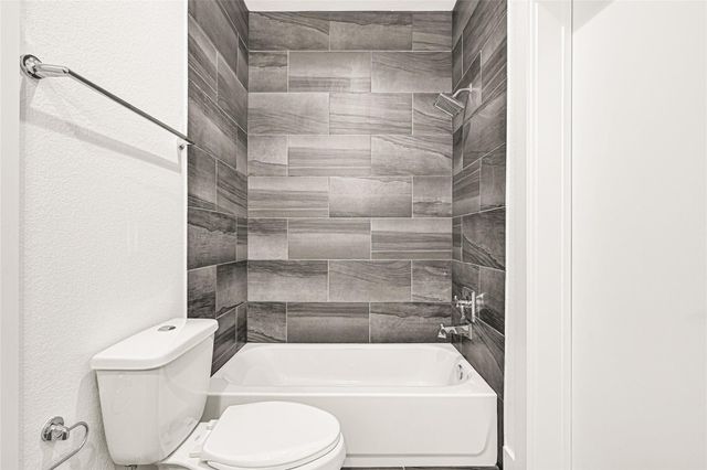 449 W 25th Street C, Houston, TX 77008