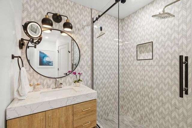 37 La Playa Street 37, Monterey, CA 93940