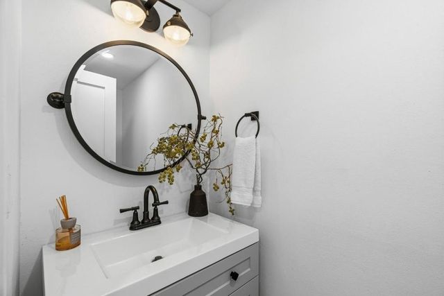 37 La Playa Street 37, Monterey, CA 93940